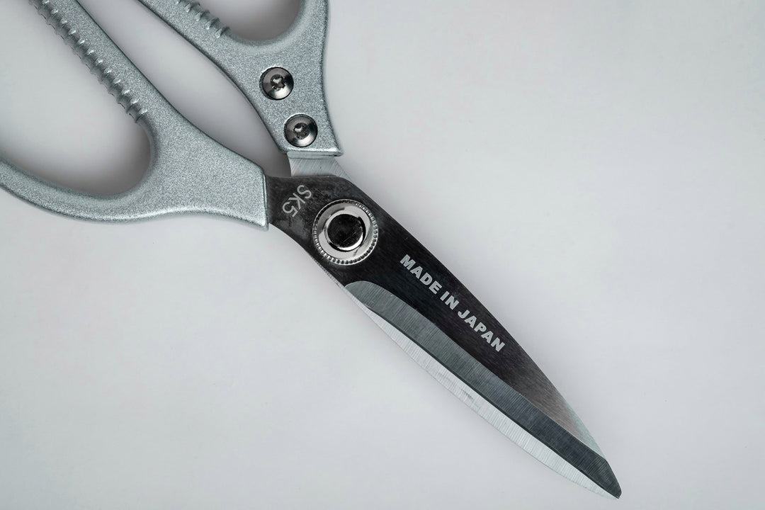 Porno silikon lablar Dushdagi fitnes bikinilari